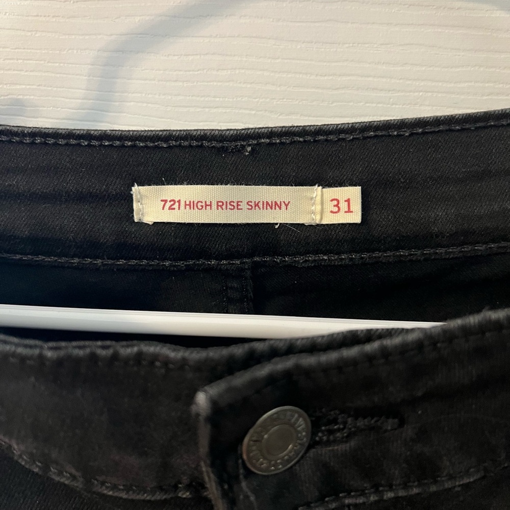 Levi’s Jeans - Picture 3 of 3